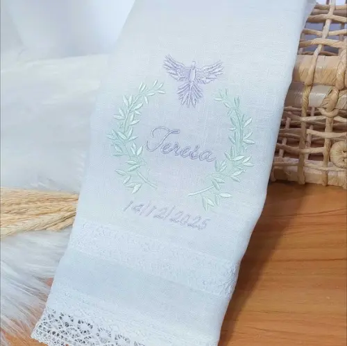 Kit Batizado: Toalha em Linho e Fralda Personalizada