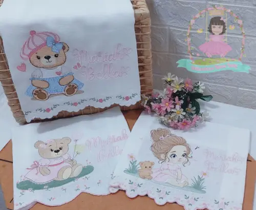 Kit Fraldas Personalizadas Barra Recortada Ursinha Menina
