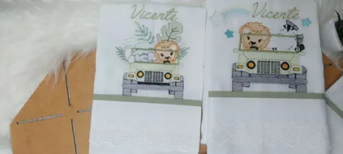 Kit Fraldas Personalizadas Safari no Carro Delicado Luxo