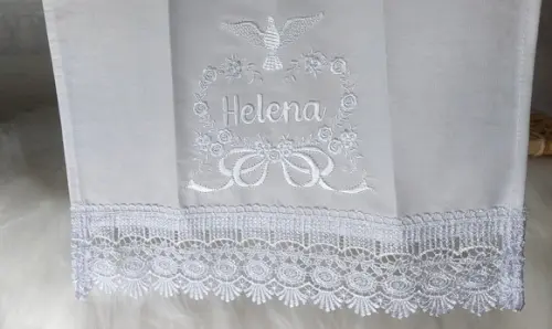 Toalha Batizado Delicada + Vela Batizado Luxo