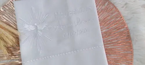 Toalha Batizado Divino Espírito Santo Bordado Branco