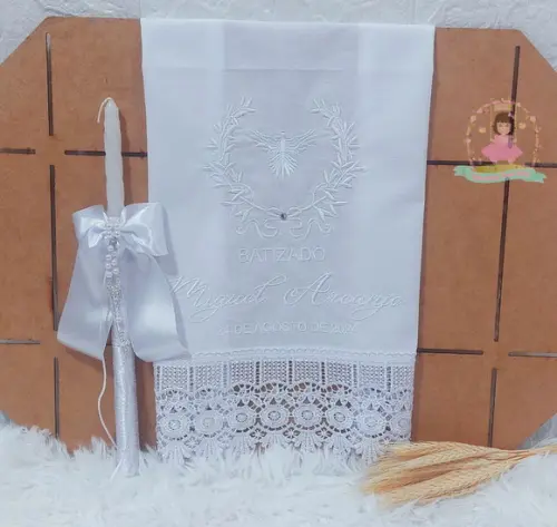 Toalha Batizado Espírito Santo + Vela Batizado