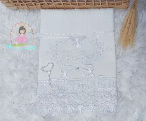 Toalha Batizado Floral Espírito Santo Bordado Branco