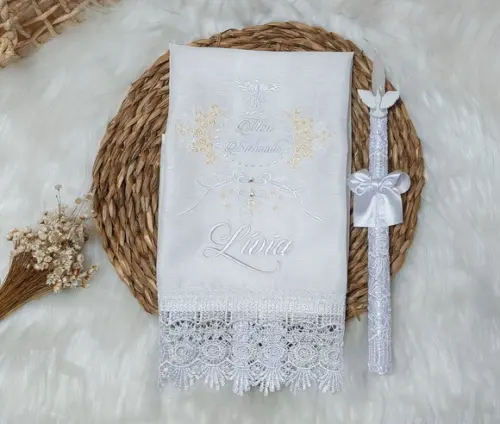 Toalha Batizado Linho Floral e Pomba Off White com Br + Vela