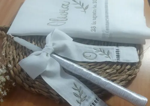 Toalha Batizado Linho Luxo + Vela