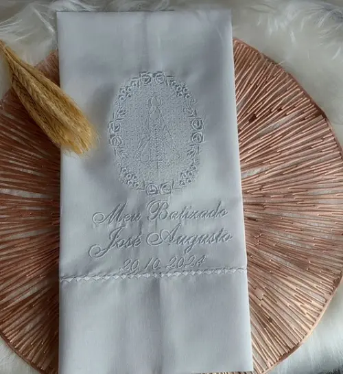 Toalha Batizado Nossa Senhora Aparecida Delicado Bordado