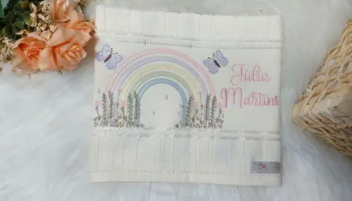 Toalha de Lavabo Boca Arco Íris Floral Personalizada