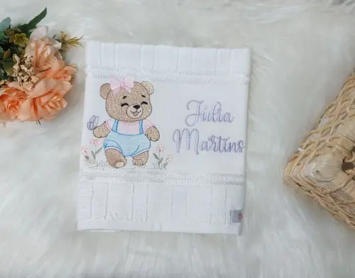 Toalha de Lavabo Boca Ursinha Menina Personalizada