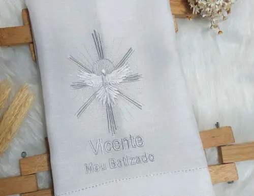 Toalha Linho Delicado Batizado Bordado