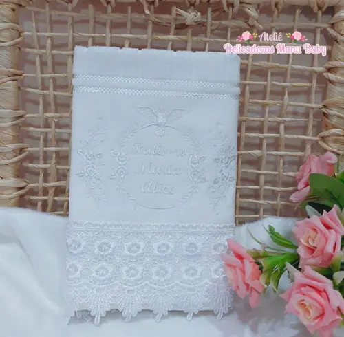Toalha para Batizado Espírito Santo Floral Branco