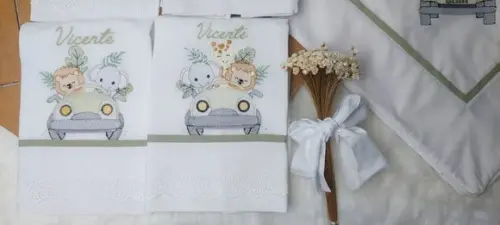 Kit Fraldas Personalizadas Safari no Carro Delicado Luxo