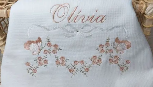 Manta Piquet Babados Floral Rosé Luxo