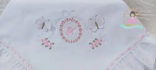 Manta Piquet Luxo Floral Borboleta Delicado Bordado