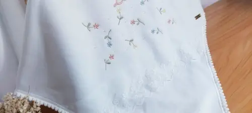 Manta Pompom Mabber em Malha Moletom Luxo