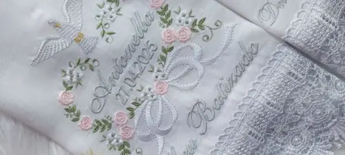 Toalha Batizado Linho Floral Delicado