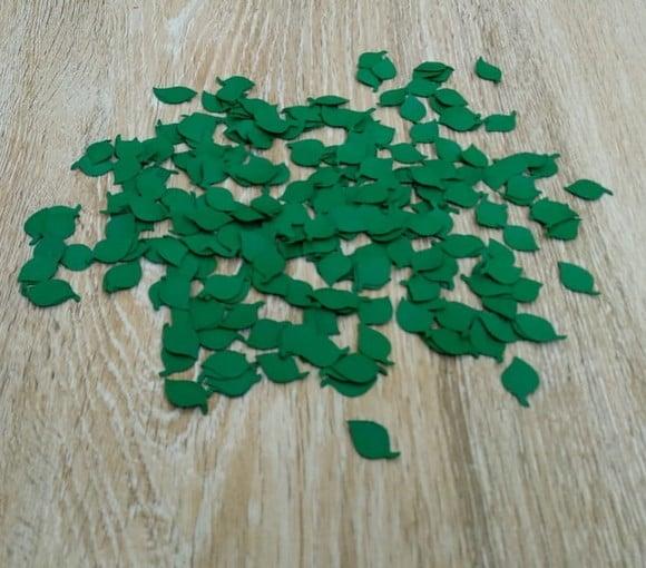 50 Mini Folhas de Papel Medindo 1,5cm
