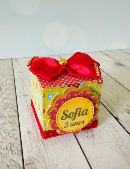 Caixa Cubo Chapeuzinho Vermelho