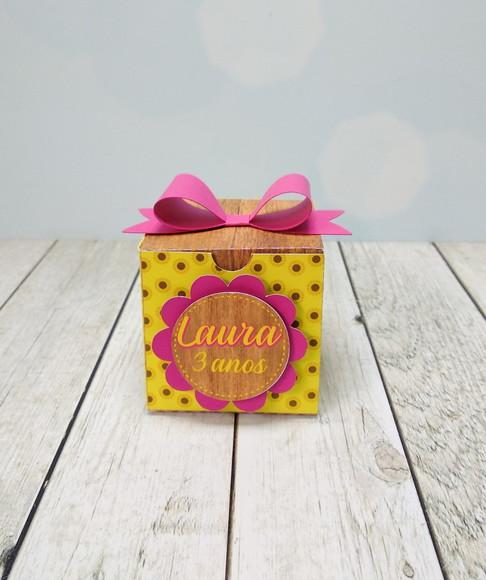 Caixa cubo Mascha