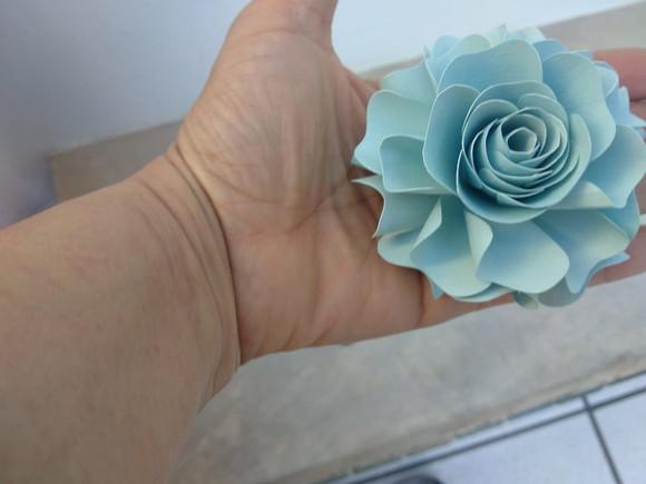 Flor de Papel com 8 cm
