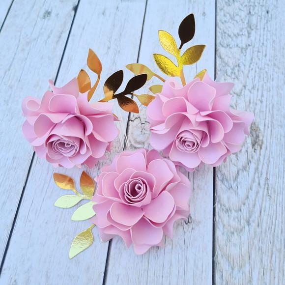 Flor de Papel para Topo de Bolo