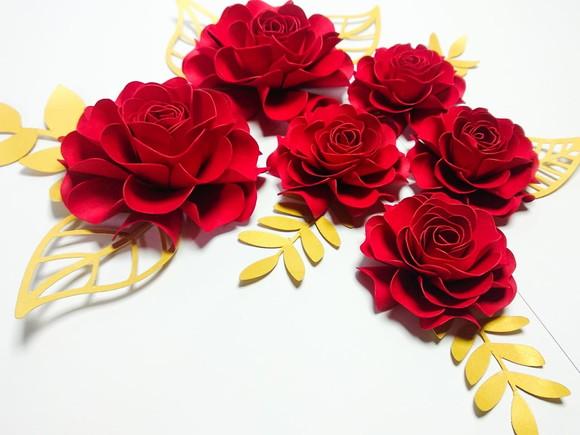 Kit 6 Flores de Papel com Folhas