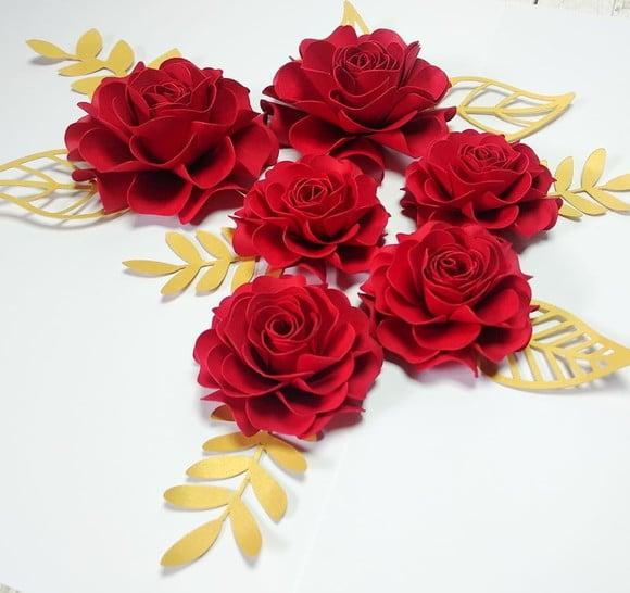 Kit 6 Flores de Papel com Folhas