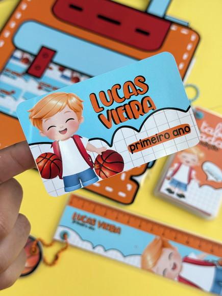 Kit com 60 Etiquetas Escolar