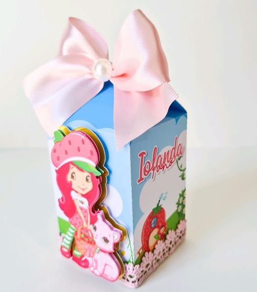 Kit Festa Moranguinho Luxo (32 Peças)