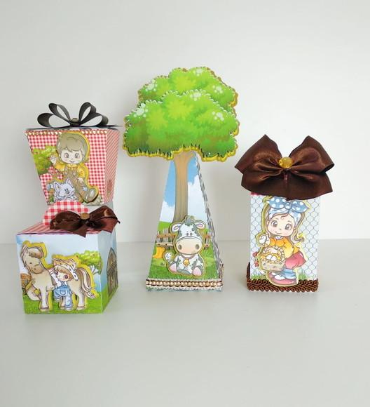 Kit festa personalizado luxo (32 peças)