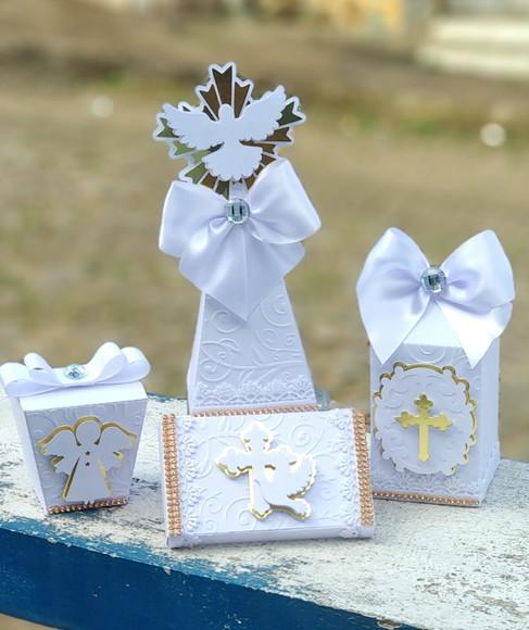 Kit Personalizado Batizado Luxo (32 Peças)