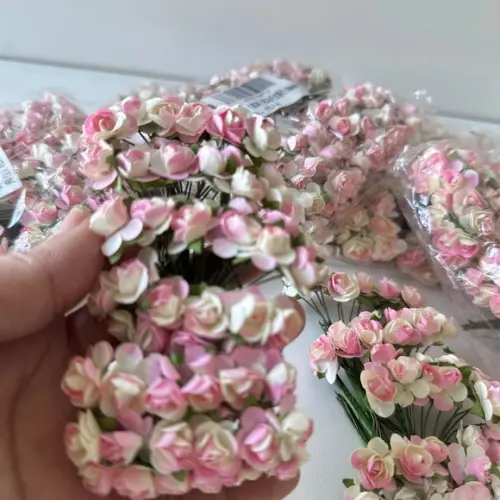 144 Unidades Mini Flores de Papel 1,5cm