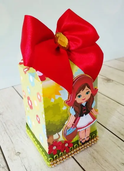 caixa milk chapeuzinho vermelho