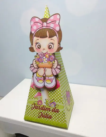 Caixa Pirâmide Jardim