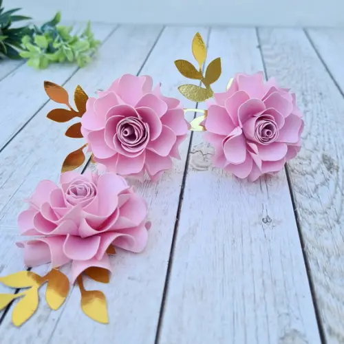 Flor de Papel para Topo de Bolo