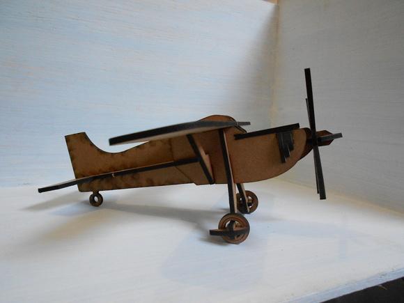 avião cessna montado