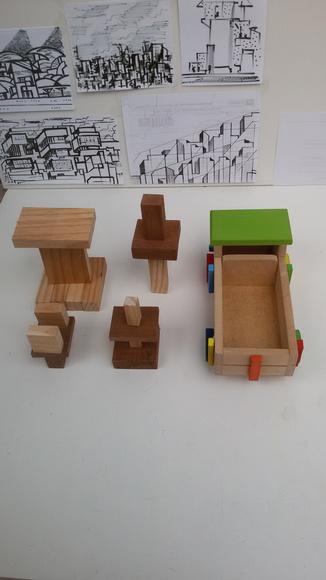 carrinho com caçamba e modulo de montagem