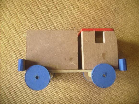 carrinho com porta objetos