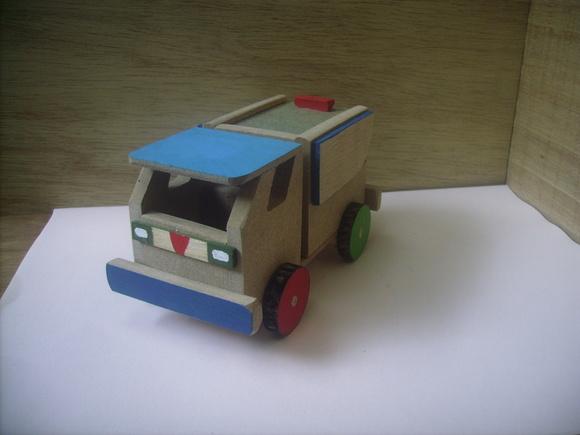 Carrinho De Madeira Customizado