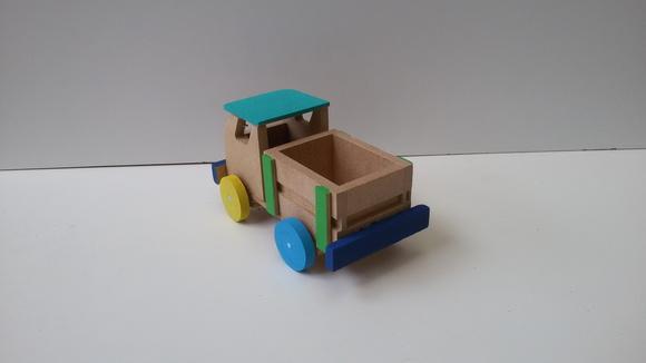 Carrinho de Madeira mdf e Pinus