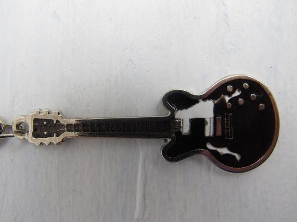 chaveiro guitarra com gravação