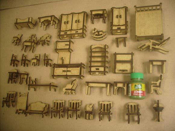 Kit Moveis Miniaturas- 36 Peças Montadas