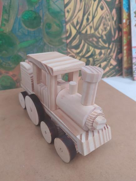 Locomotiva de madeira