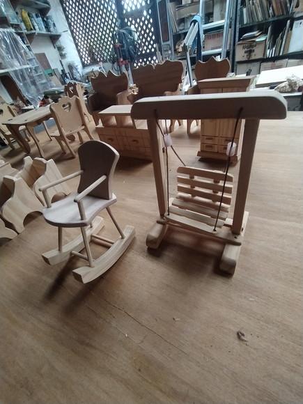 Lote de Moveis Miniaturas- Kits e Peças