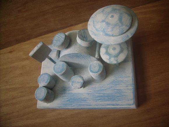Miniatura De Bateria De Madeira
