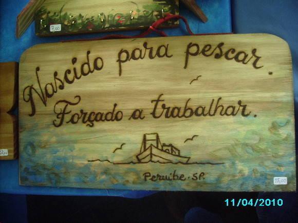 placas de madeira artesanal