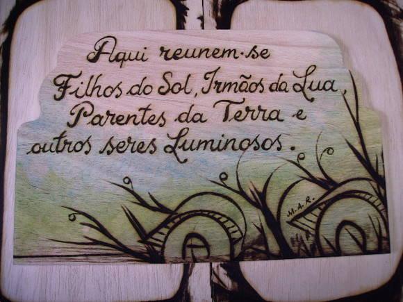 placas de madeira artesanal
