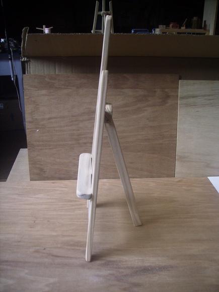 Tripé suporte porta quadros de mesa