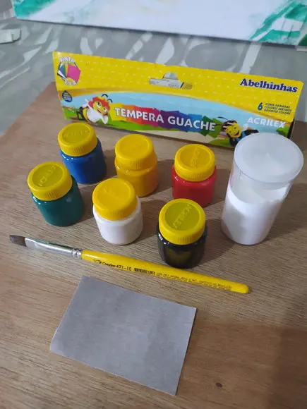 10 Kits para Montar e Colorir