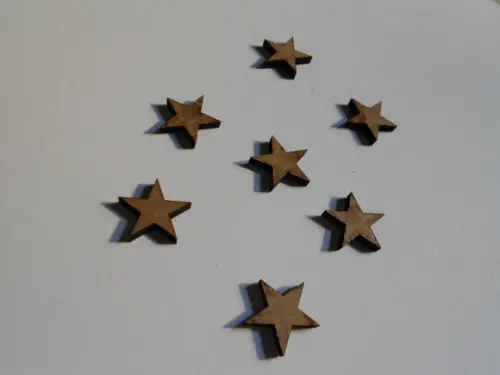 50 recortes de estrela em mdf