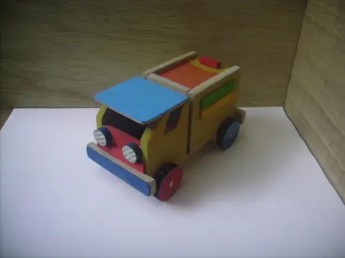 Carrinho De Madeira Customizado